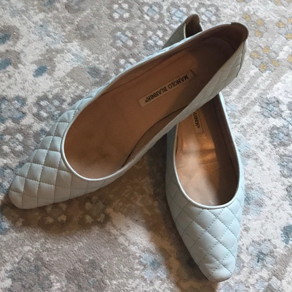 Manolo Blahnik calf leather in pastel blue❤️ - Picture 4 of 6